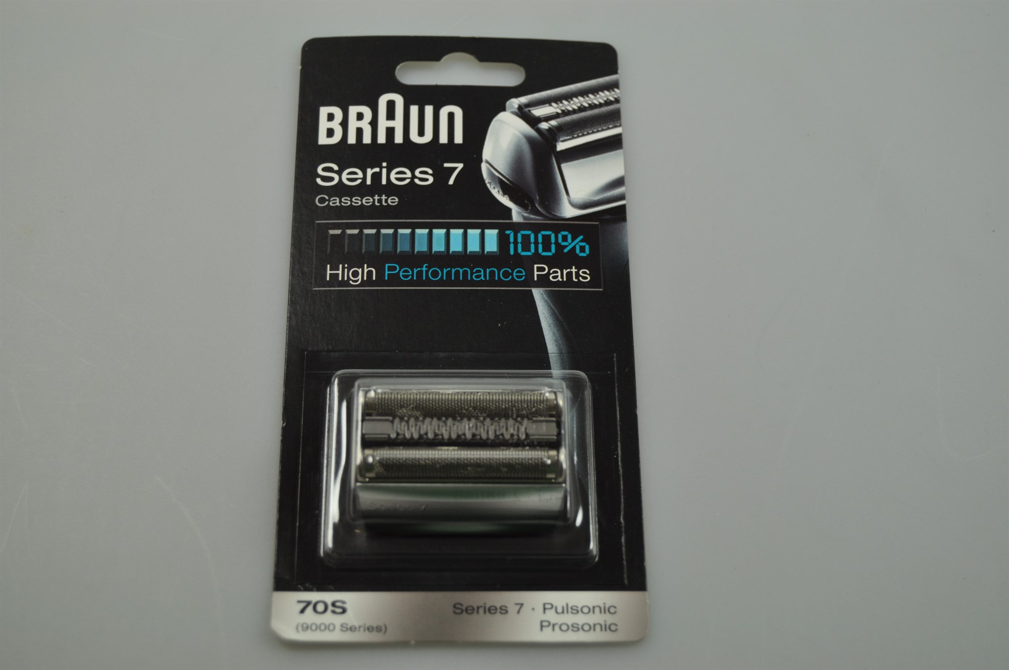 scherkopf-braun-rasierer-grau-70s-9000-series